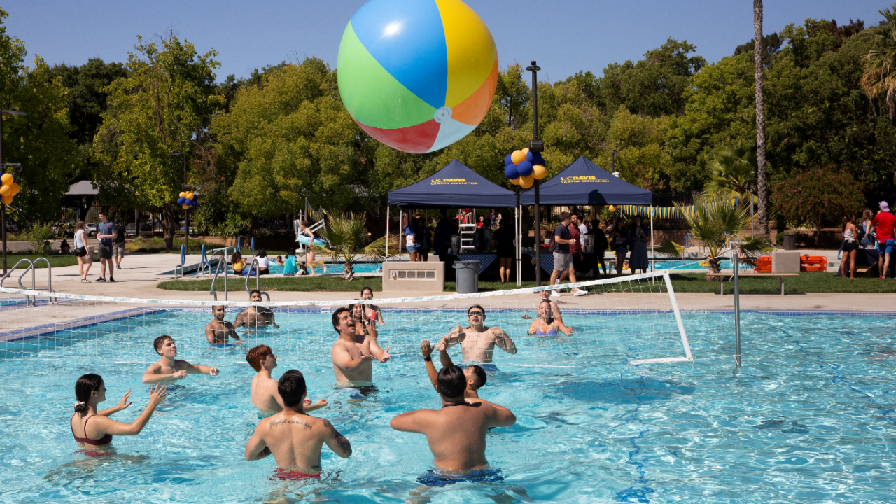 WATERVBALL REC POOL